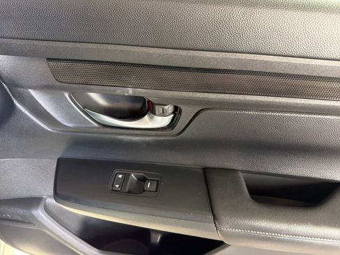 Used 2024 Honda CR-V EX image 17