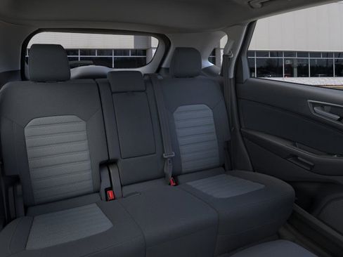 New 2024 Ford Edge SE image 11
