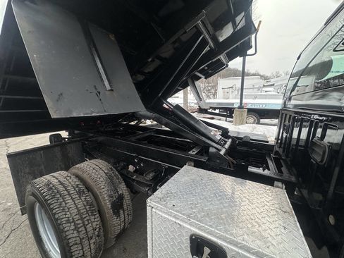 Used 2015 Ford F350 XL w/ Snow Plow Prep Package image 18