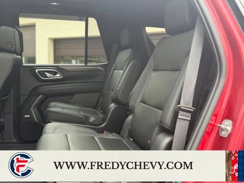 Used 2021 Chevrolet Tahoe Z71 w/ Z71 Signature Package AWD/4WD image 27