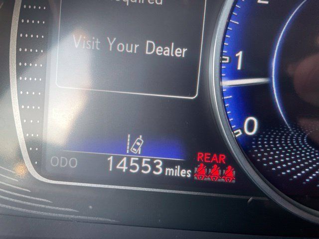 Used 2025 Lexus ES 350 w/ Premium Package FWD image 11