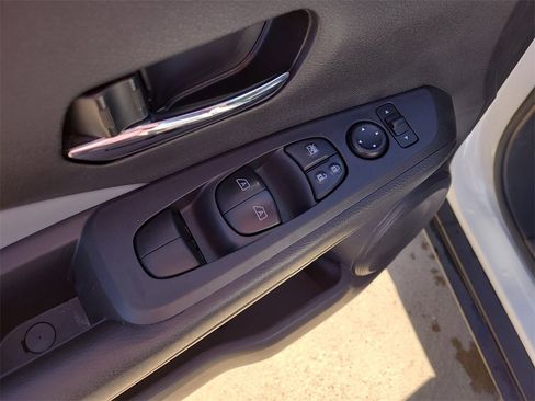 Certified 2023 Nissan Kicks SR w/ SR Premium Package image 21