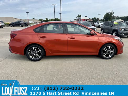 Used 2023 Kia Forte LXS w/ LXS Technology Package FWD image 8