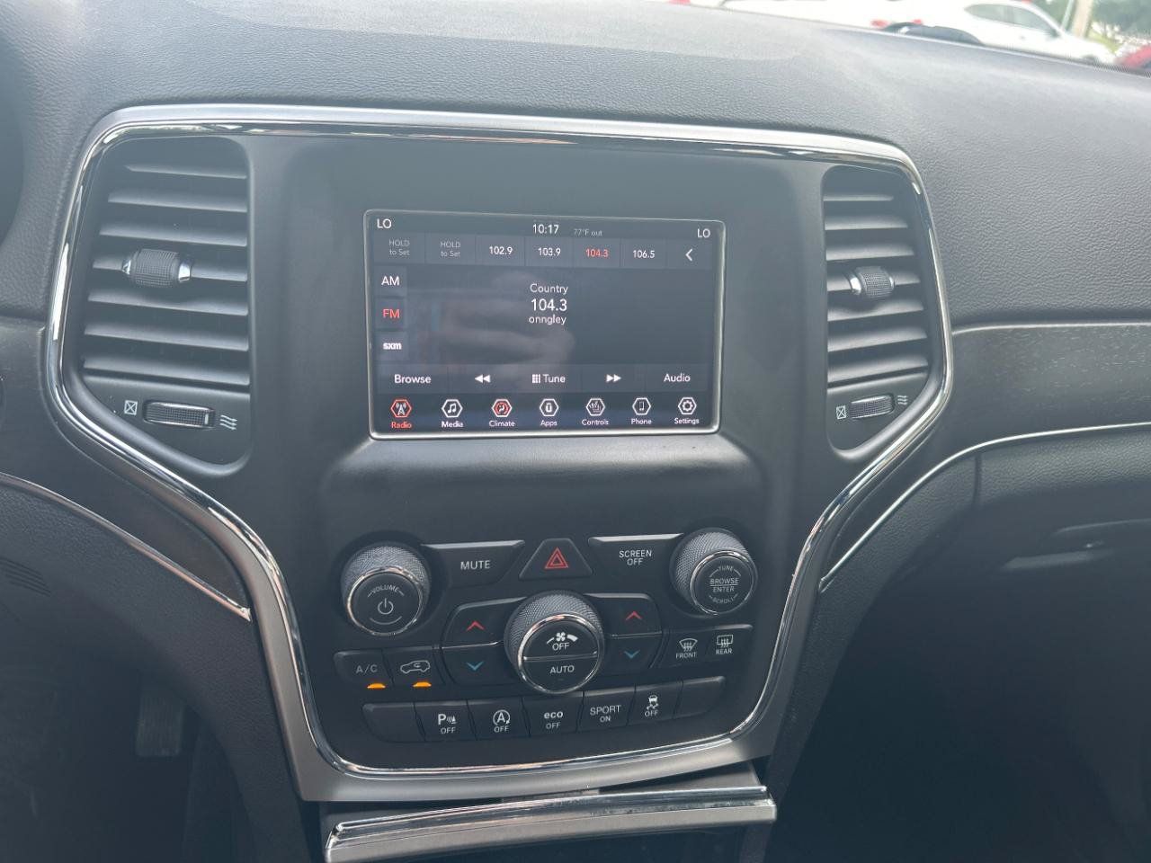 Used 2018 Jeep Grand Cherokee Limited RWD image 13