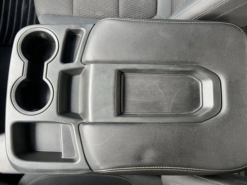 Used 2020 Chevrolet Silverado 2500 Custom w/ Custom Convenience Package image 35