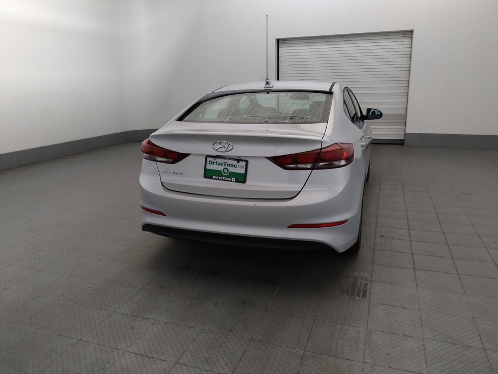 Used 2018 Hyundai Elantra SEL FWD image 7
