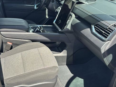 Certified 2025 GMC Acadia Elevation image 22