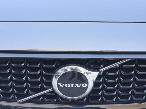 Used 2024 Volvo S60 B5 Core image 32