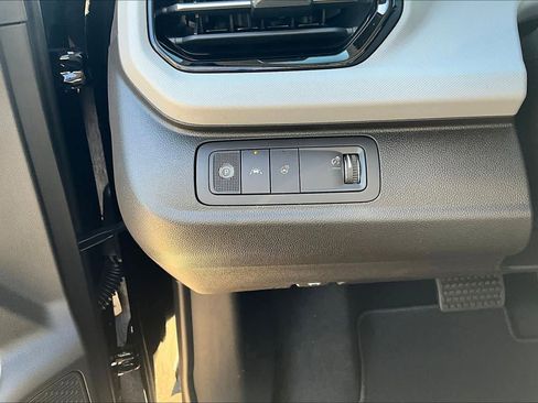 New 2027 Chevrolet Bolt RS w/ Technology Package FWD image 17