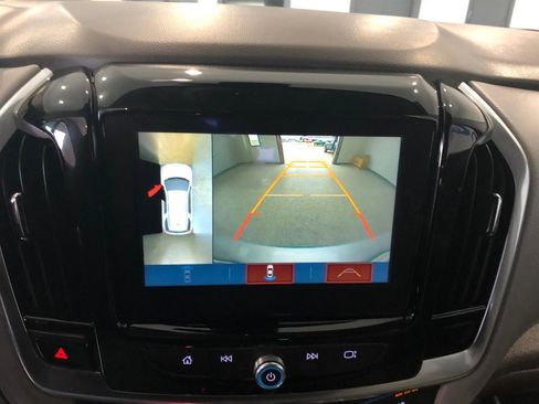Used 2019 Chevrolet Traverse Premier image 19