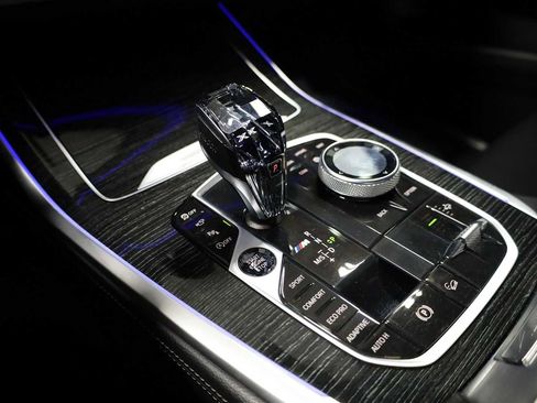 Used 2020 BMW X7 M50i w/ Executive Package image 26