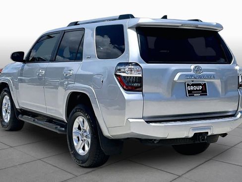 Used 2022 Toyota 4Runner SR5 RWD image 11