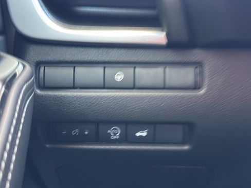 New 2026 Nissan Rogue SV image 20