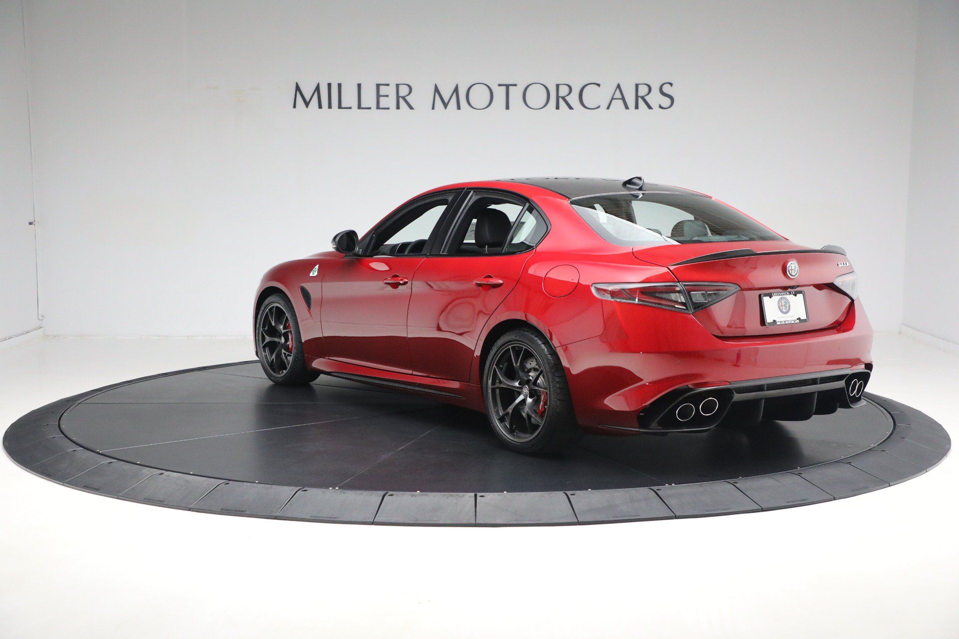 Used 2024 Alfa Romeo Giulia Quadrifoglio w/ Active Assist Plus Package RWD image 6