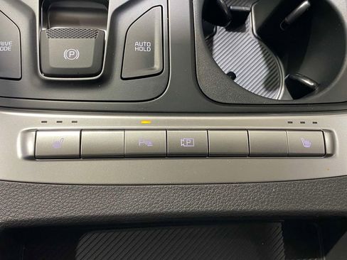 New 2026 Kia Carnival FWD image 31