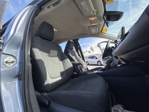 Used 2022 Toyota Corolla LE image 18