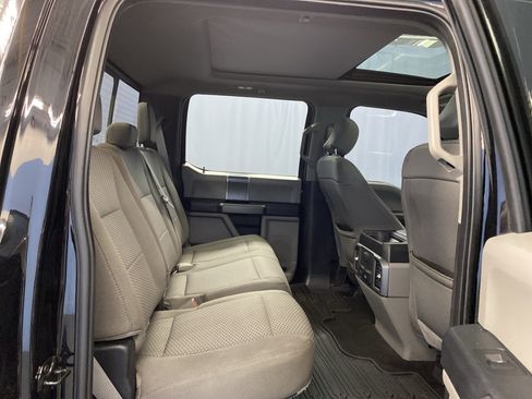 Used 2018 Ford F150 XLT w/ Equipment Group 302A Luxury image 34