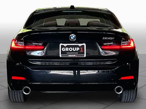Used 2025 BMW 330i Sedan RWD image 4