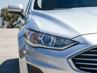 Used 2019 Ford Fusion SE