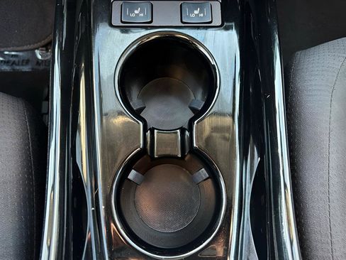 Used 2021 Toyota Prius Prime LE image 41