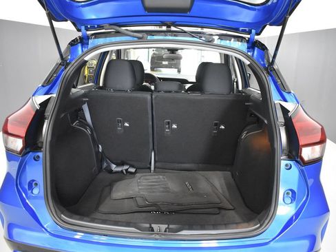 Certified 2023 Nissan Kicks SV FWD image 29