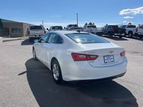 Used 2025 Chevrolet Malibu LS image 9