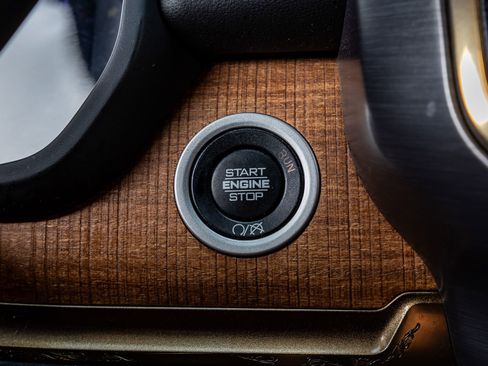 Used 2024 RAM 2500 Limited w/ Safety Group image 22