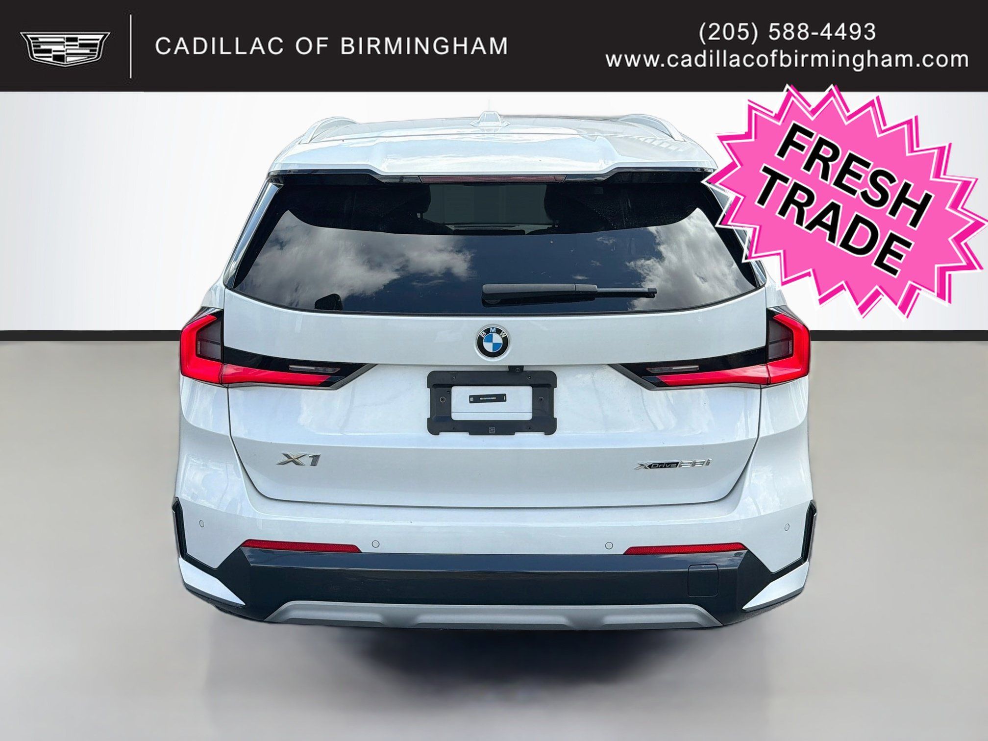 Used 2024 BMW X1 xDrive28i AWD/4WD image 5