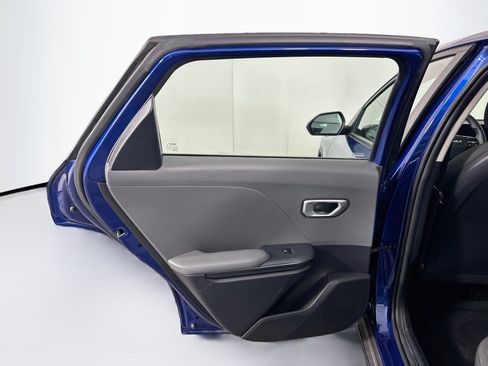 Used 2025 Kia K4 FWD image 26