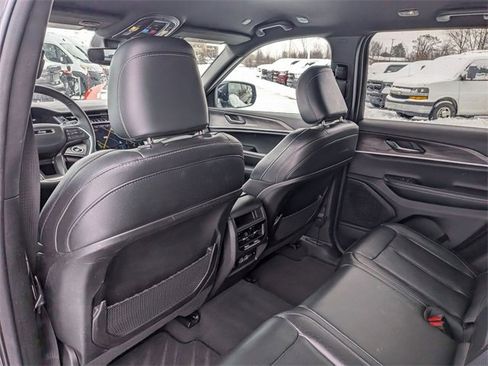 Certified 2024 Jeep Grand Cherokee Limited image 26