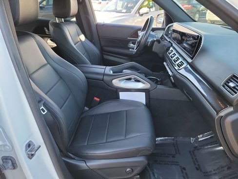 Used 2024 Mercedes-Benz GLE 350 4MATIC w/ 3rd Row Seat Package image 15