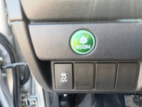 Used 2016 Honda Fit EX image 24