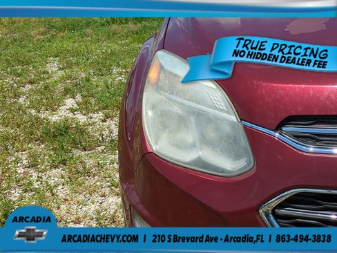 Used 2017 Chevrolet Equinox LT FWD image 10