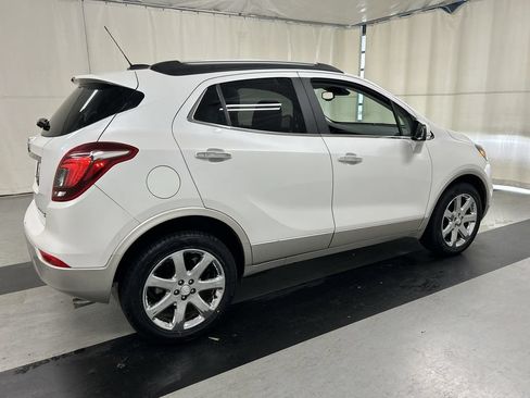 Used 2019 Buick Encore Essence w/ Experience Buick Package AWD/4WD image 2