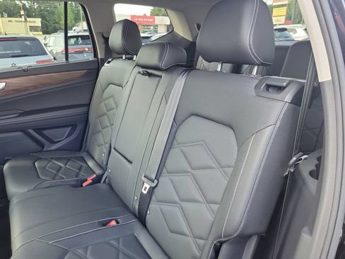 Certified 2026 Volkswagen Atlas SE AWD/4WD image 16