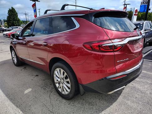 Used 2021 Buick Enclave Essence w/ Sound and Sites Package FWD image 6