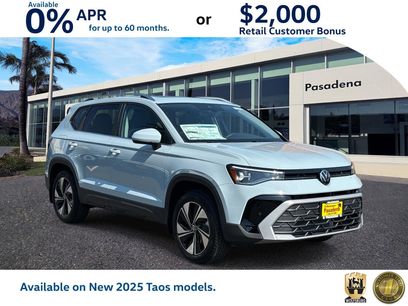New 2025 Volkswagen Taos SE