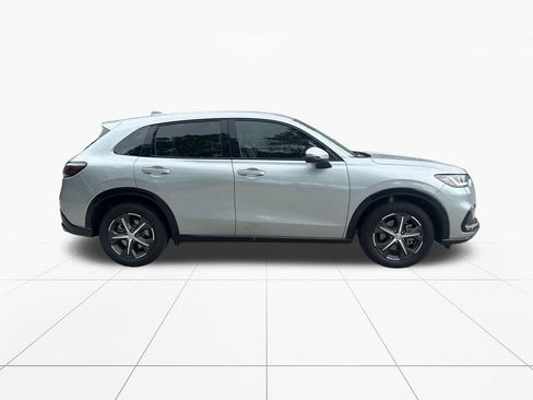Used 2025 Honda HR-V EX-L image 18