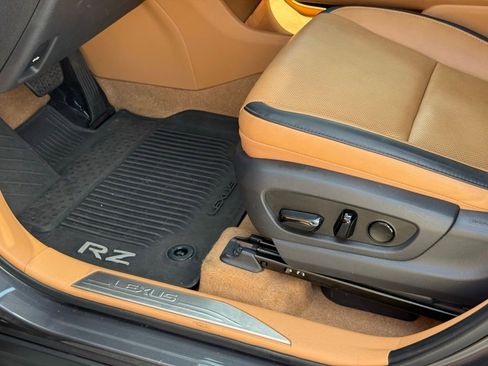 Certified 2023 Lexus RZ 450e Premium w/ Technology Package AWD/4WD image 23