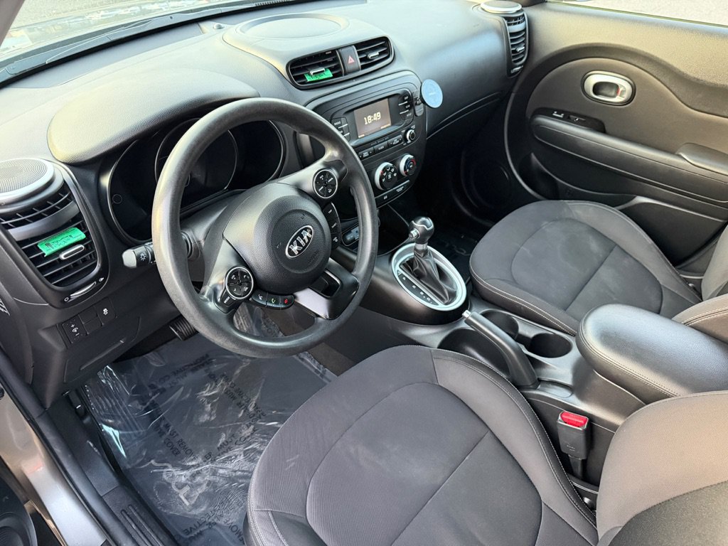 Used 2016 Kia Soul w/ Convenience Package FWD image 10