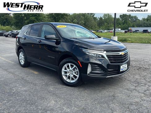 Used 2023 Chevrolet Equinox LT AWD/4WD image 1