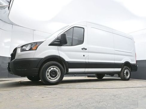 Used 2024 Ford Transit 250 148 Medium Roof image 28