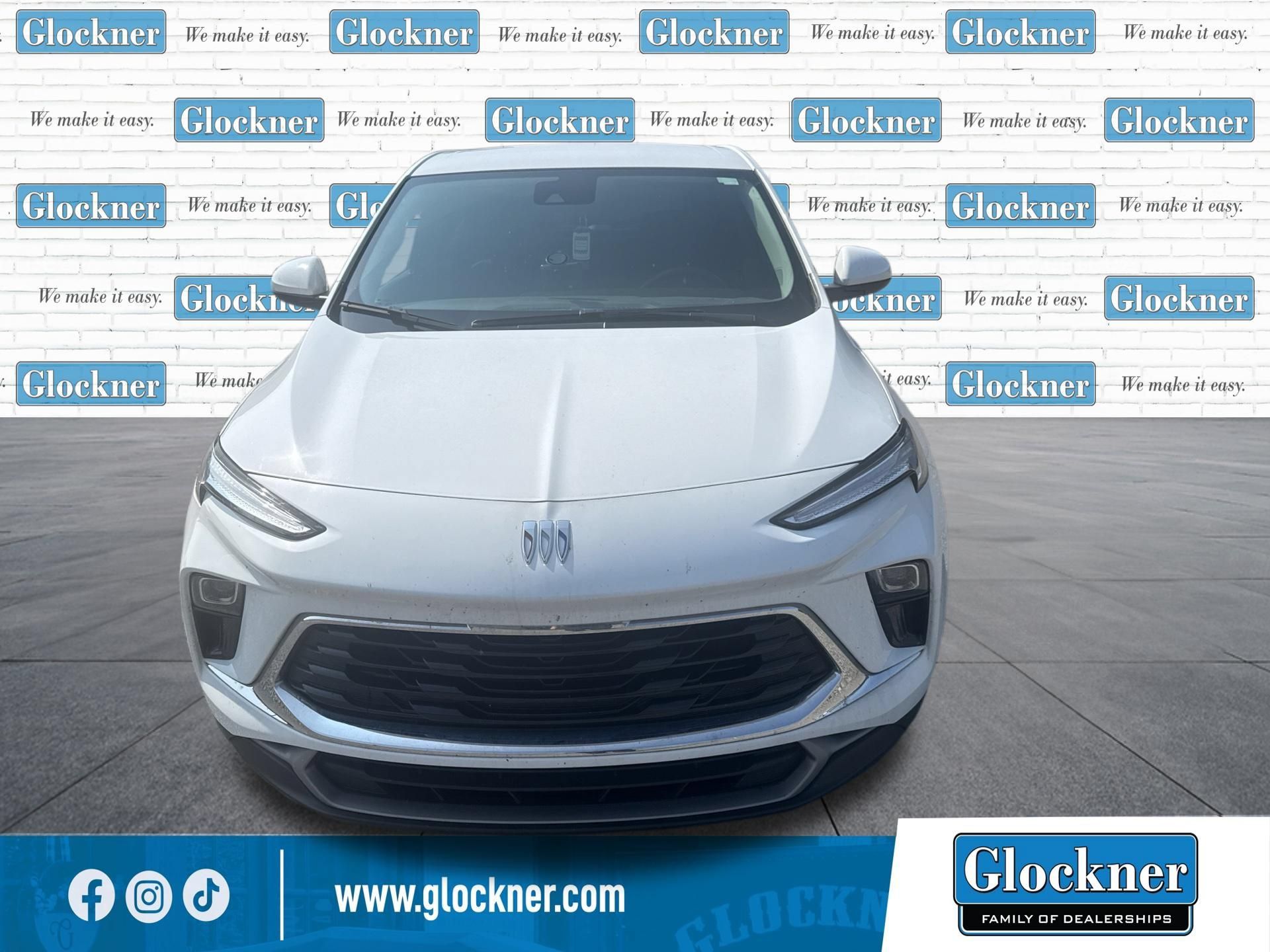 Used 2024 Buick Encore GX Preferred FWD image 2