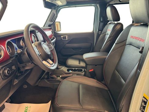 Used 2023 Jeep Wrangler Unlimited Rubicon w/ Dual Top Group AWD/4WD image 10