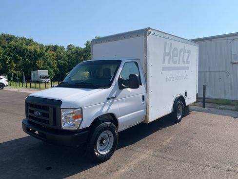Used 2022 Ford E-350 and Econoline 350 Super Duty w/ Power Windows & Locks Group RWD image 7