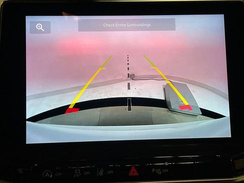 Used 2023 Jeep Compass Limited image 4