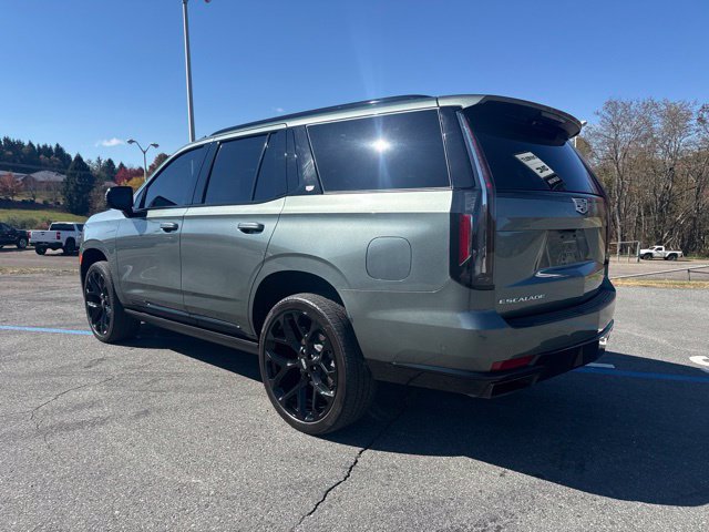 Used 2024 Cadillac Escalade Sport Platinum AWD/4WD image 3