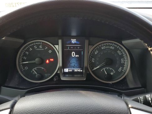 Used 2021 Toyota Tacoma SR5 w/ Technology Package image 25