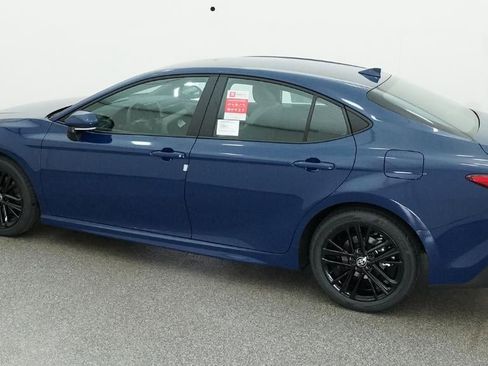 New 2026 Toyota Camry SE image 37