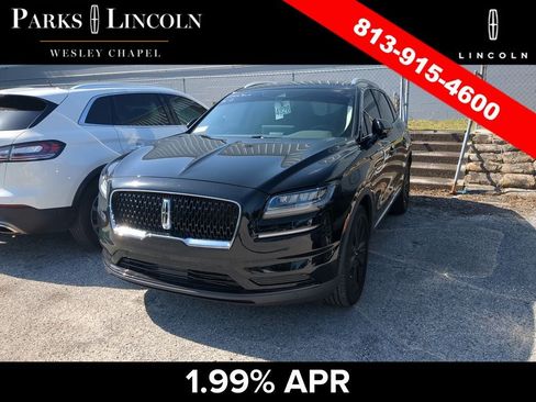 Used 2023 Lincoln Nautilus Reserve w/ Equipment Group 201A FWD image 4
